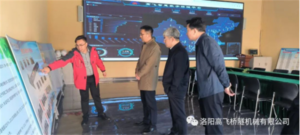 熱烈歡迎河南省科技廳黨組成員、副廳長潘剛一行蒞臨高飛橋隧調研指導