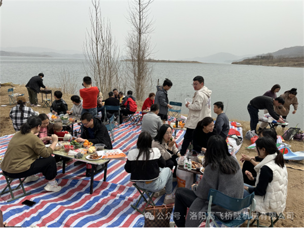 春日“趣”燒烤，不負(fù)好“食”光  公司開展部門團(tuán)建活動(dòng)